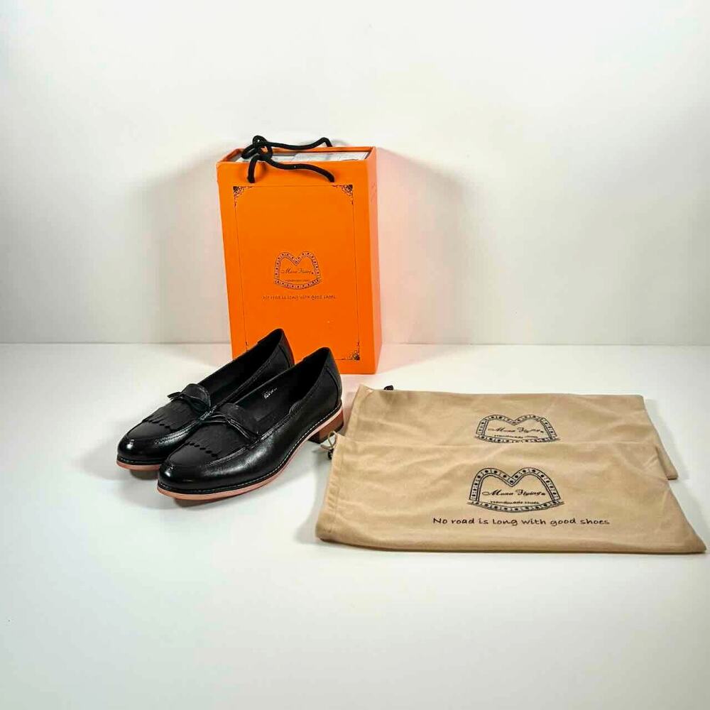 NIB Mona Flying Women's Black Leather Slip On Loafers  - Size 9M; EU41